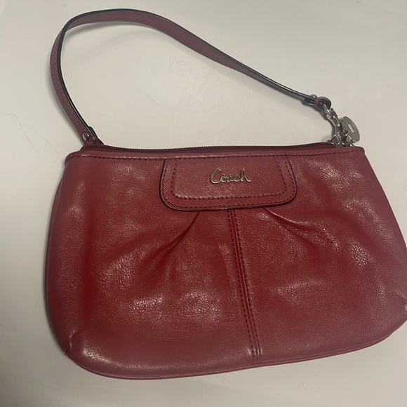 Coach Rose Extra Large Wristlet - Picture 1 of 5